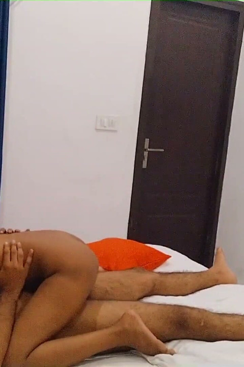 Desi College Girlfriend’s Bold Side of Love & Desire