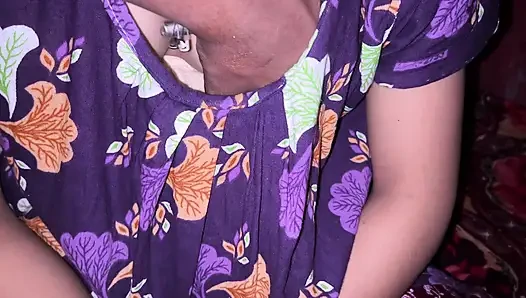 Meine stiefschweine will, dass ich sie zum ersten mal auf den arsch ficke.