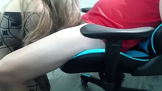 Girl Blows Stepbrother and Fucks Him in Gaming Chair