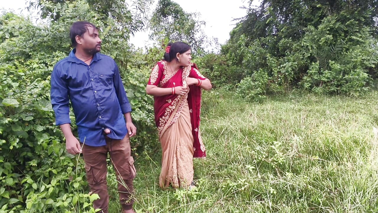 Odia village house wife hard - core fuck with her boyfriend in forest, odia wife sex in outdoor forest