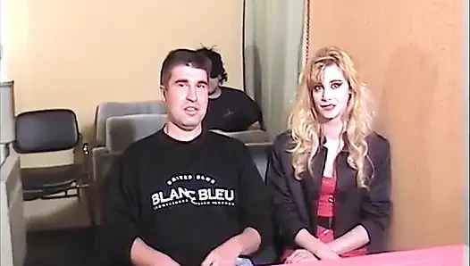 Eine tolle tussi für 4 gute schwänze.