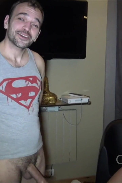 240 diễn viên khiêu dâm cơ bắp đụ thô bạo trong jockstrap bởi con cặc lớn