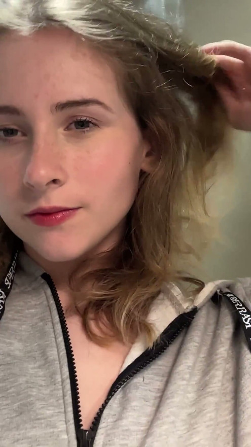 Gray Shirt Pixie Steamy Bath - Soapy Tease to Floor Ride