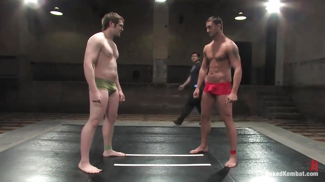 Colby Keller versus Dakota Rivers meciul noroiului