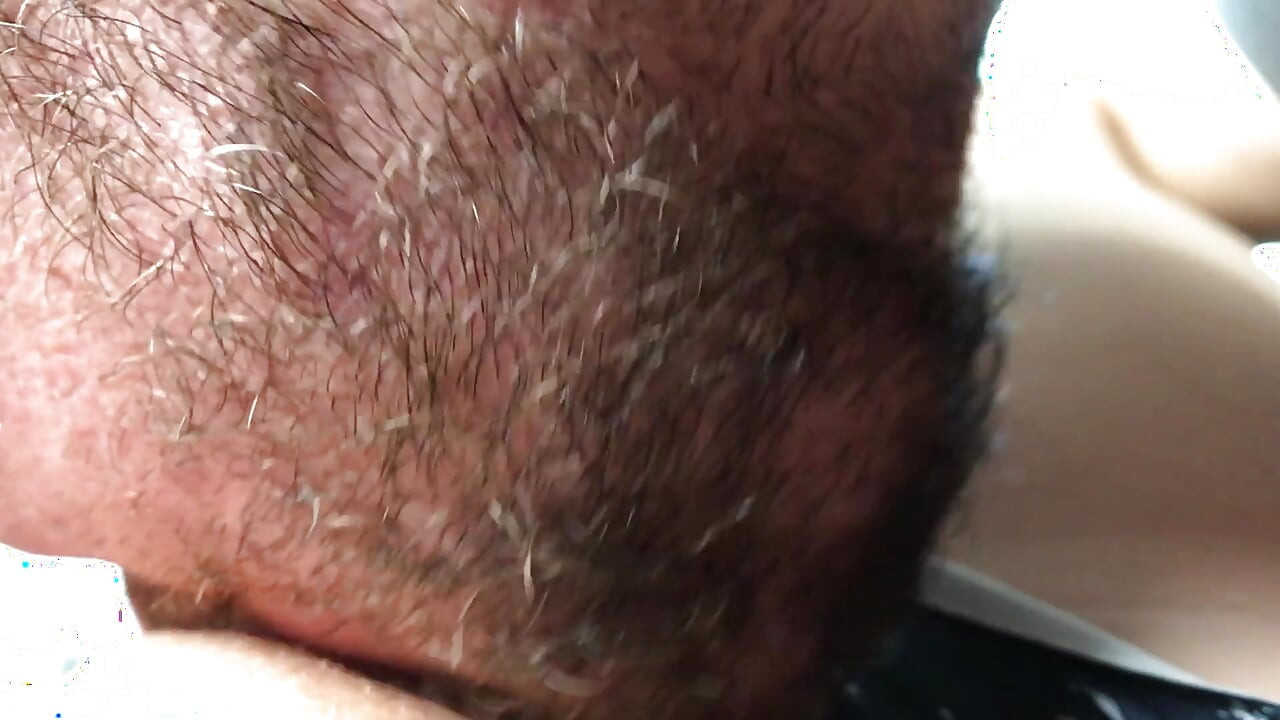 Iss und fick meine muschi bis zum orgasmus. Nahaufnahme Heimvideo.