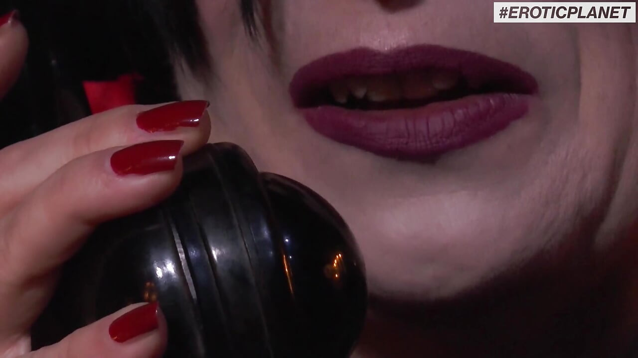 सुनहरे बालों वाली डीपथोराट - जर्मन बंधन वर्चस्व दब्बू माचो