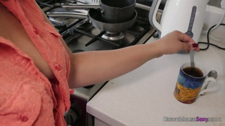 Kayla Louise - tempi in cucina - breve trailer