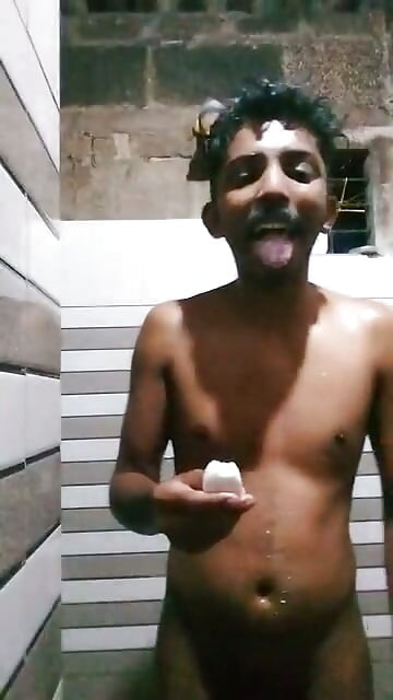 Headmaster Shithin Fag Shower and Soap Bar  eating
