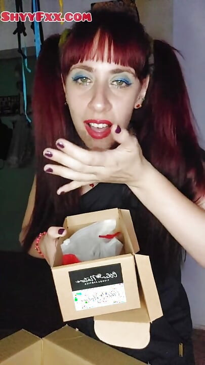 Shyyfxx Vlog Unboxing a Day of Earthly Pleasures, Self Gifts and Sailor Moon Anal