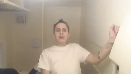 Pov ibu tiri merangkak kamu lagi ngintip