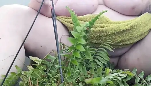 Stiefmutter macht video für freund des stiefsohns, der garten unterrichtet teil 01