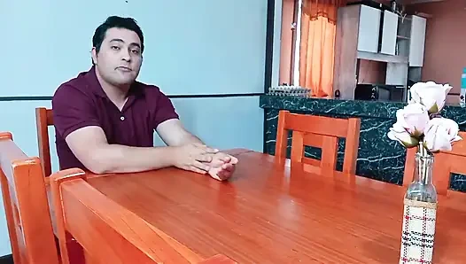 Stiefmutter Bringt Mir Tee Und Werde Am Ende Auf Dem Tisch Gefickt - Creampie Auf Titten