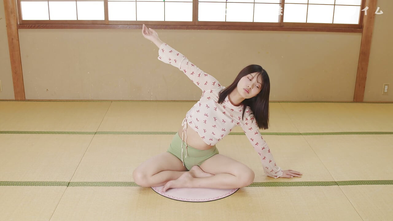 Simple rutina de yoga, KAWAII YOGA