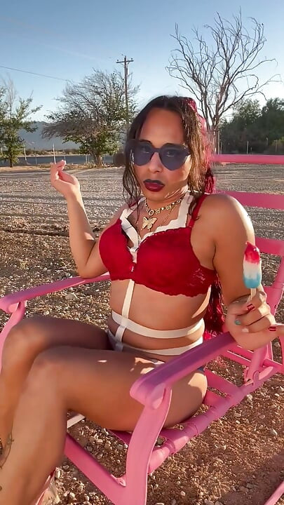 Your All American TS Sweetheart