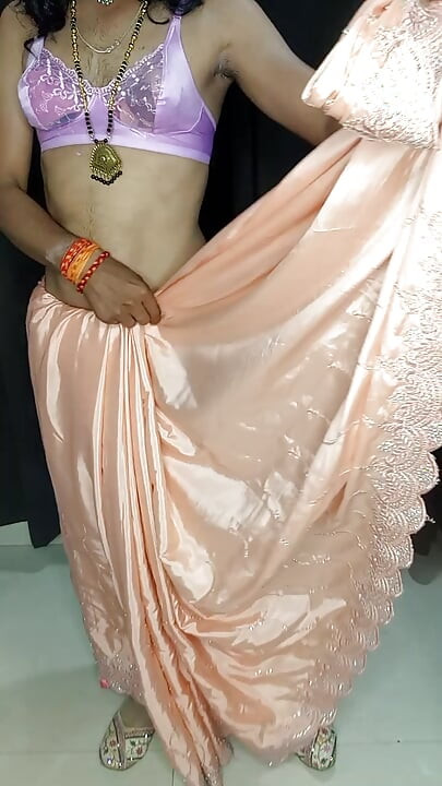 Stuning husmor sexy saree og puppe-bh truse