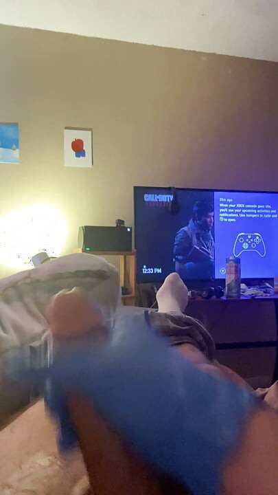 A Brincar Com o Meu Pau Até Gozar