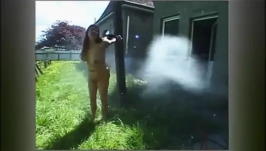 Aşağılayıcı domine edici kırbaçlama