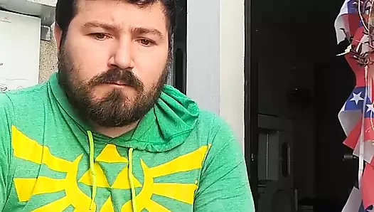 Dışarıda mastürbasyon yapıyor