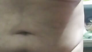 Goli tip na vrhu... Jebe ti golu pičku, slobodno..