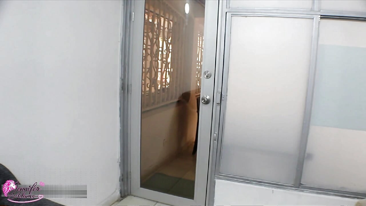 Fodendo minha colega de casa depois de ter muitos sonhos molhados com ele - Pornô