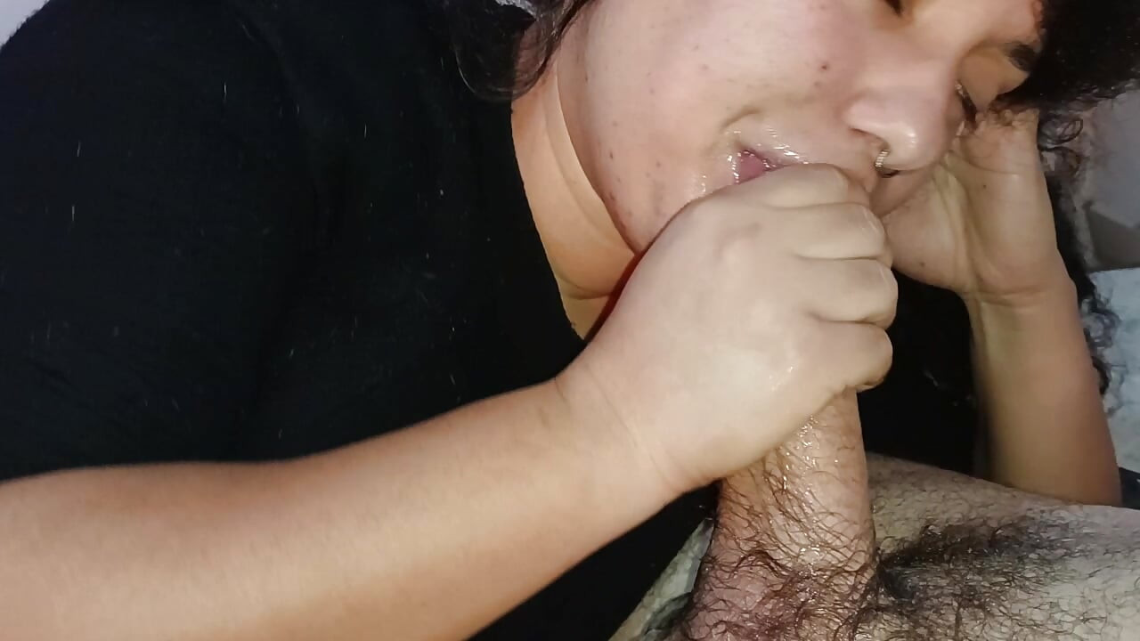 EXTREME CREAMPIE, FILLING THIS LITTLE MOUTH WITH SO MUCH CUM
