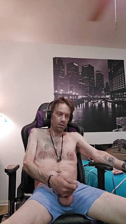 재생 중