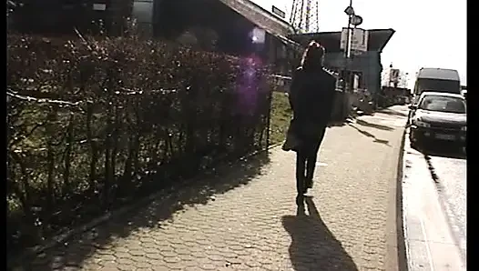 Sürtük Alman evli kadın en sevdiği dildoyla azıyor