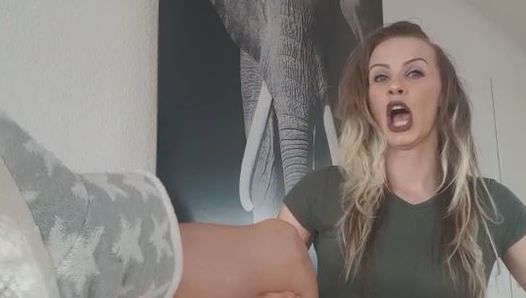 Meu primeiro vídeo Laura sexy peitos de buceta alemã solteira