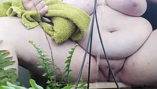 Stepmom makes video for stepson's friend teaching gardening part 01