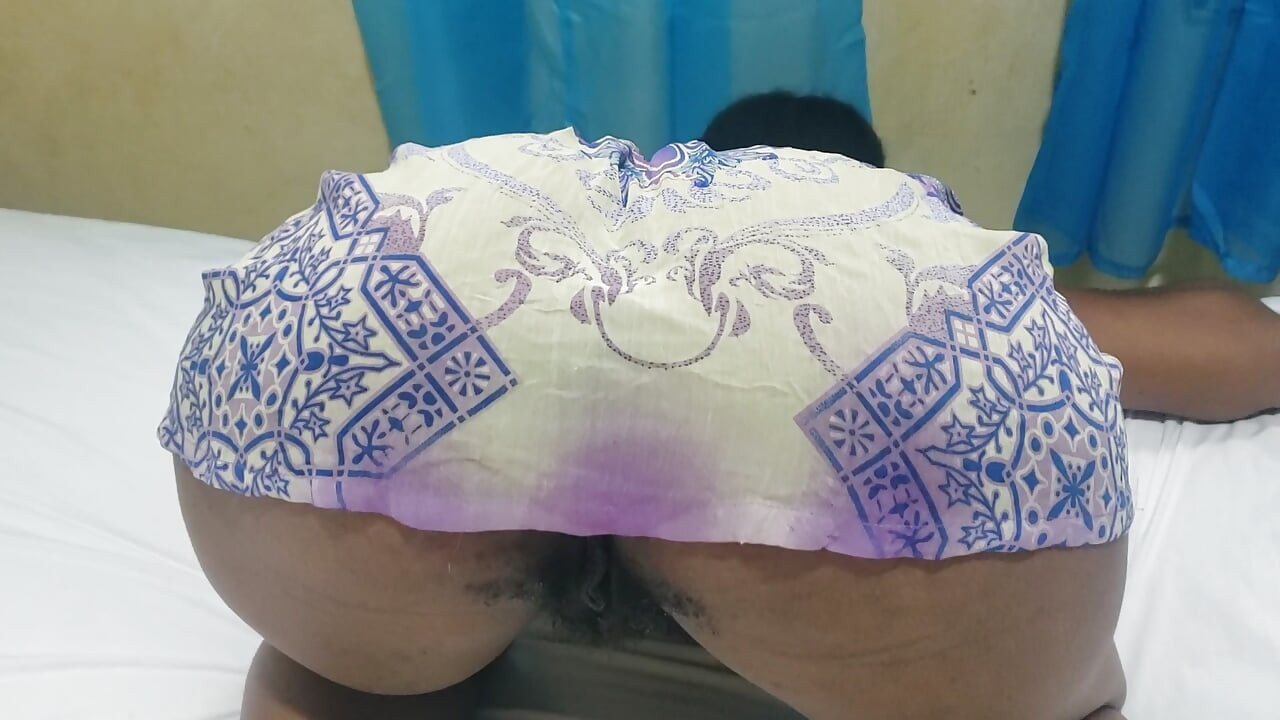 Женщина покажет тебе истинный смысл абсолютной покорности, когда её естественное тело полностью поглощают