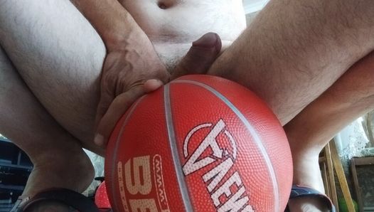 Masturbation with the help of a ball