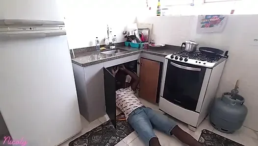 Plumber Fetish: I Stayed in a Towel and Took a Cum Bath From the Biggest Cock I've Ever Seen!
