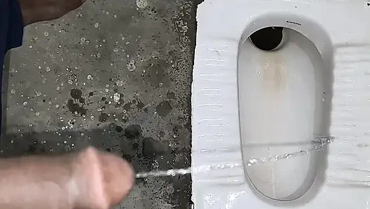 Nur pissen von indischem bhabhi