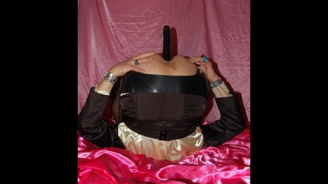 La Femme accident.( extended wank material ).