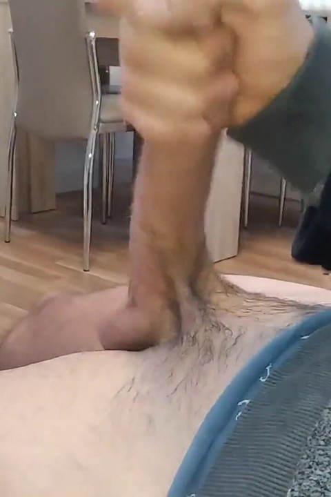 Hot Nice Big Dick of Amateur College White Guy Cums Slowly and Shoots