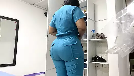 Oiled ass patient recorded in office
