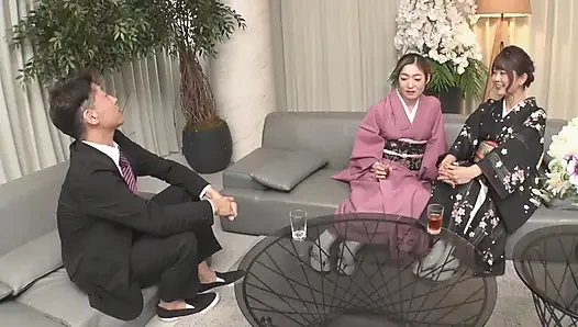 Reverse 3P Harem Reunion With Bewitching Classmates In Kimono Rion And Ryu Enami