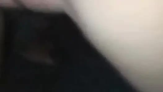 Domaltarak aşık olan bir adam