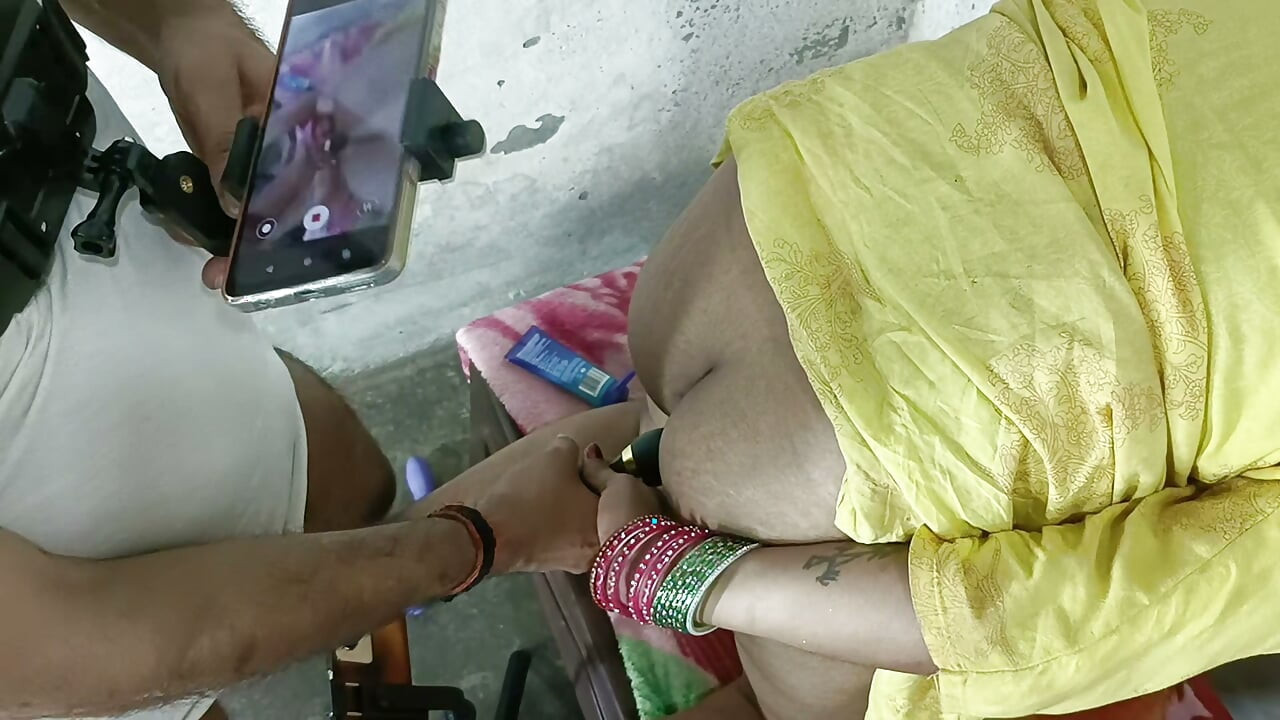 Double dildo in ass to fuck big ass Hindi audio doggy style anal