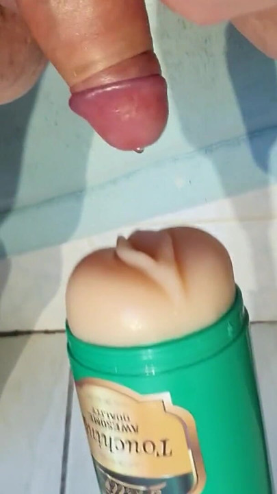 Kontol kecilku yang tukang jilat memeknya terlalu lembut | Klip 1