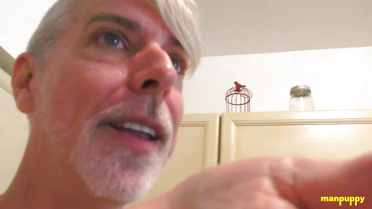 ManPuppy Richard Lennox Humiliates His Tiny Stepson With a Gross Smoothie