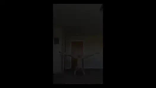 Ppv: Çıplakken esnek olmamı merak ediyorsan... İşte bunu yaptığım 2 video! Şimdi, oyuncakların neler olabileceğini hayal et