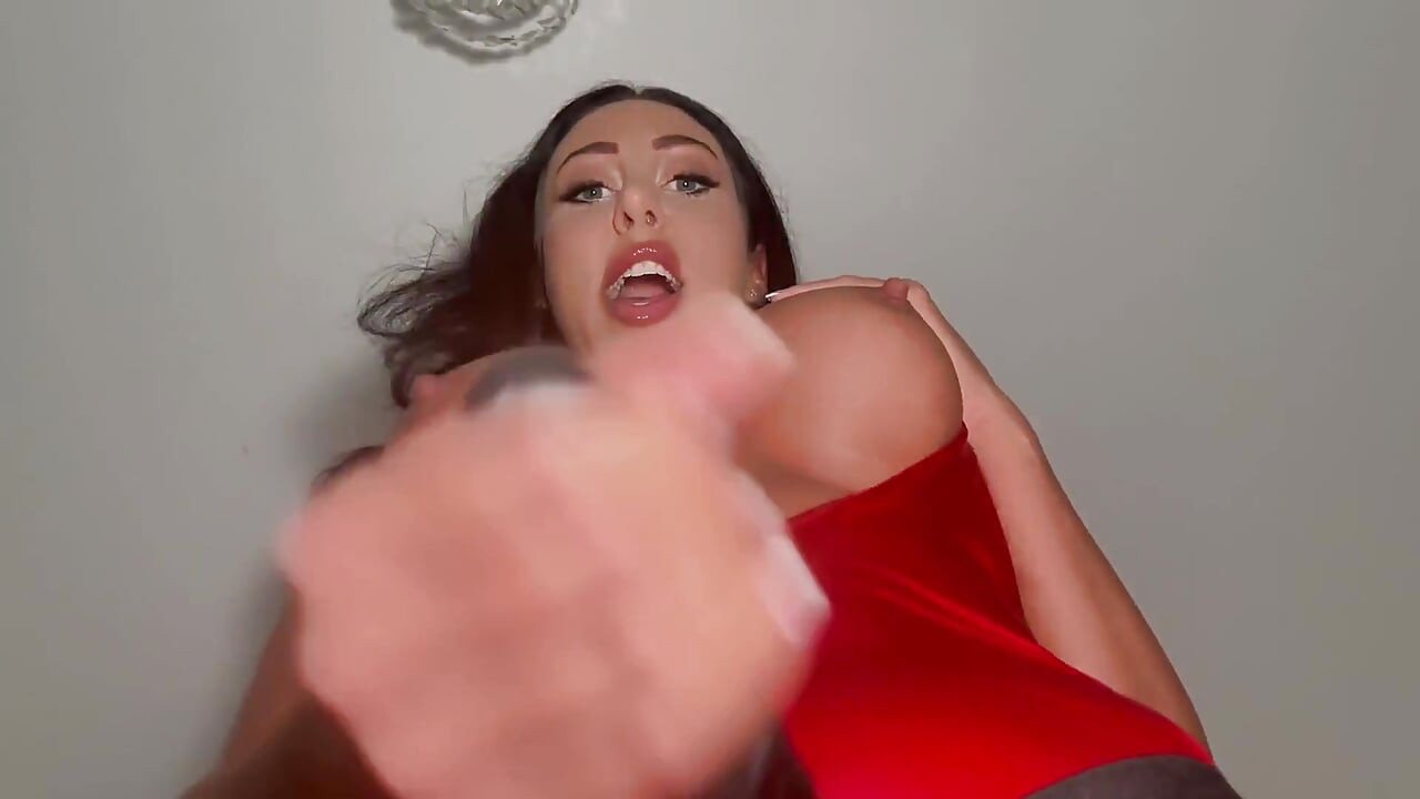Chupando polla para un lanzamiento