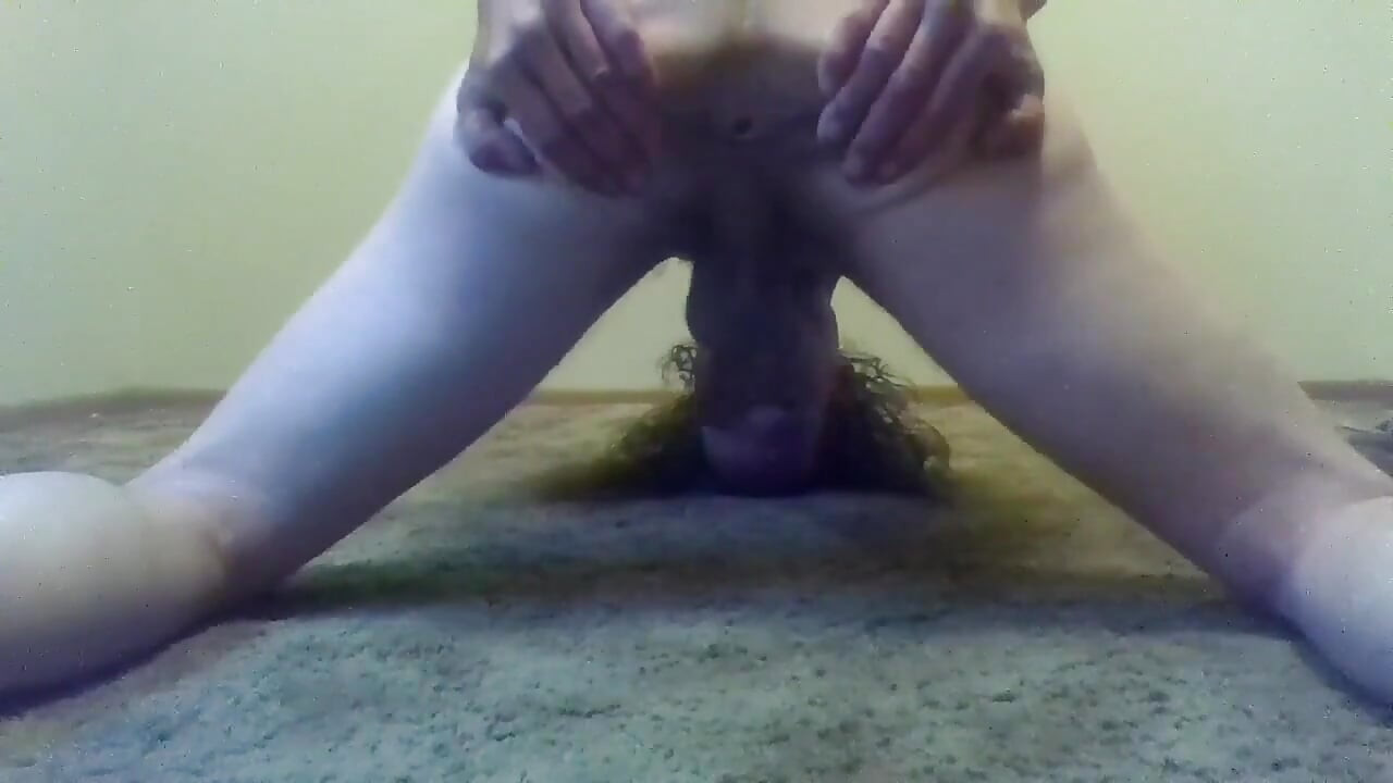Ich zeige meine süßen buttcheeks & füße und puckerhole spielen