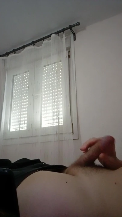 Masturbira moj tata rano ujutru #12