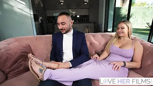 Busty Feet Goddess Katalina Kyle Banged After Getting Worshipped