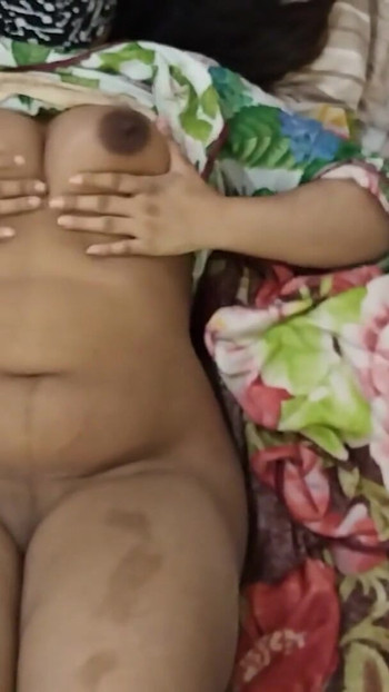 Must-share moment from "Pakistani tight pussy Orgasm 🥵"