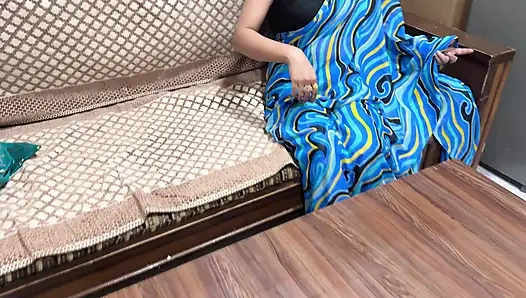 Stiefsohn mit einem großen schwanz gibt am ende seine vollbusige stiefmutter und fickt sie