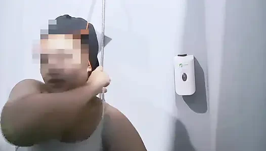 Showering at Public Gym Bathroom For My Lovely Boyfriend - Minokiiko