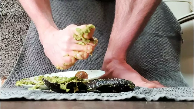 Master Angel Smashing Avocado